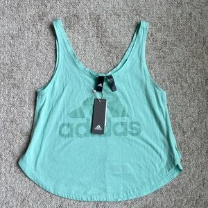 Adidas womens tank size Medium new with tag